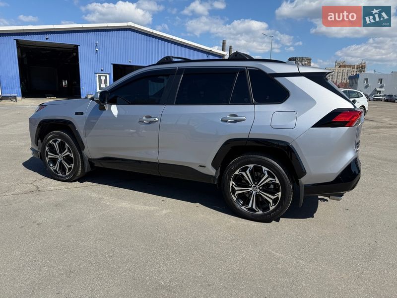 Внедорожник / Кроссовер Toyota RAV4 2023 в Киеве фото 7 Внедорожник / Кроссовер Toyota RAV4 2023 в Киеве