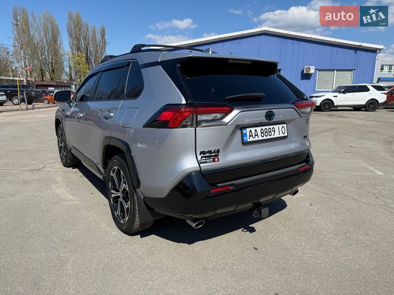 Внедорожник / Кроссовер Toyota RAV4 2023 в Киеве фото 10 Внедорожник / Кроссовер Toyota RAV4 2023 в Киеве