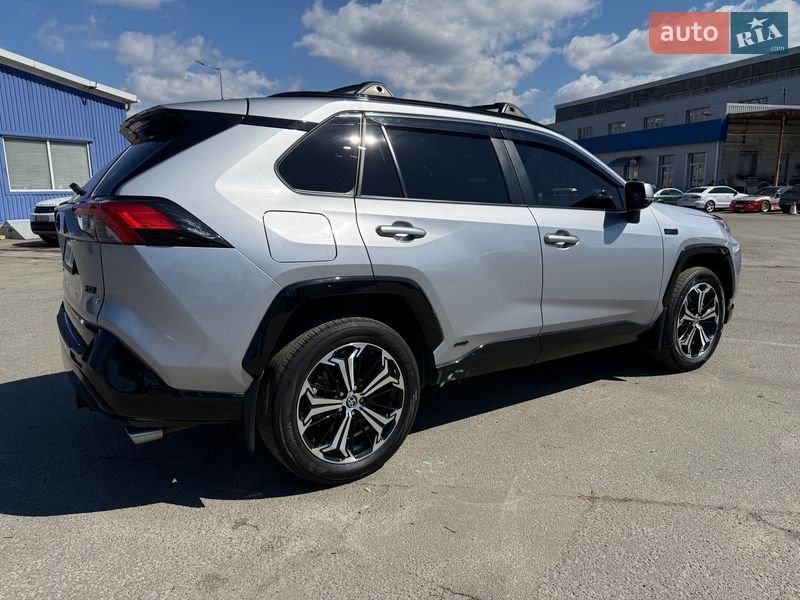 Внедорожник / Кроссовер Toyota RAV4 2023 в Киеве фото 18 Внедорожник / Кроссовер Toyota RAV4 2023 в Киеве