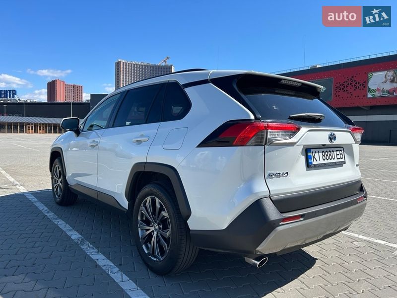 Внедорожник / Кроссовер Toyota RAV4 2023 в Киеве фото 8 Внедорожник / Кроссовер Toyota RAV4 2023 в Киеве
