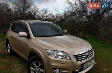 Позашляховик / Кросовер Toyota RAV4 2011 в Одесі