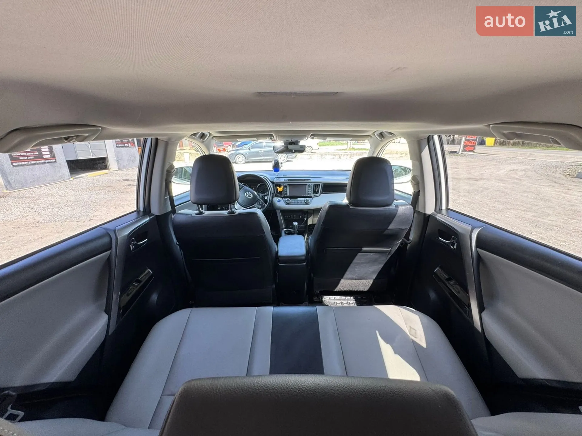 2018 Toyota RAV 4 - мініатюра 15