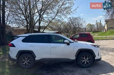 Внедорожник / Кроссовер Toyota RAV4 2019 в Харькове