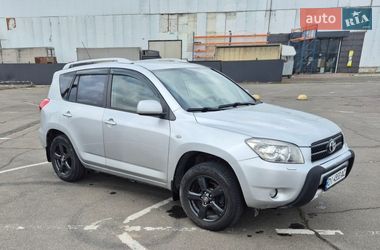 Внедорожник / Кроссовер Toyota RAV4 2005 в Одессе