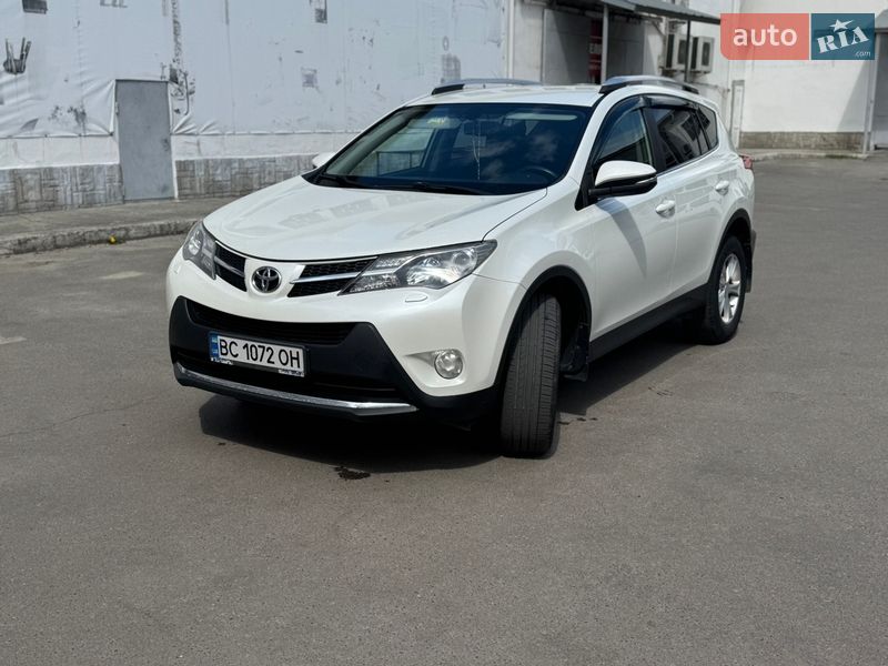 Toyota RAV4 2014
