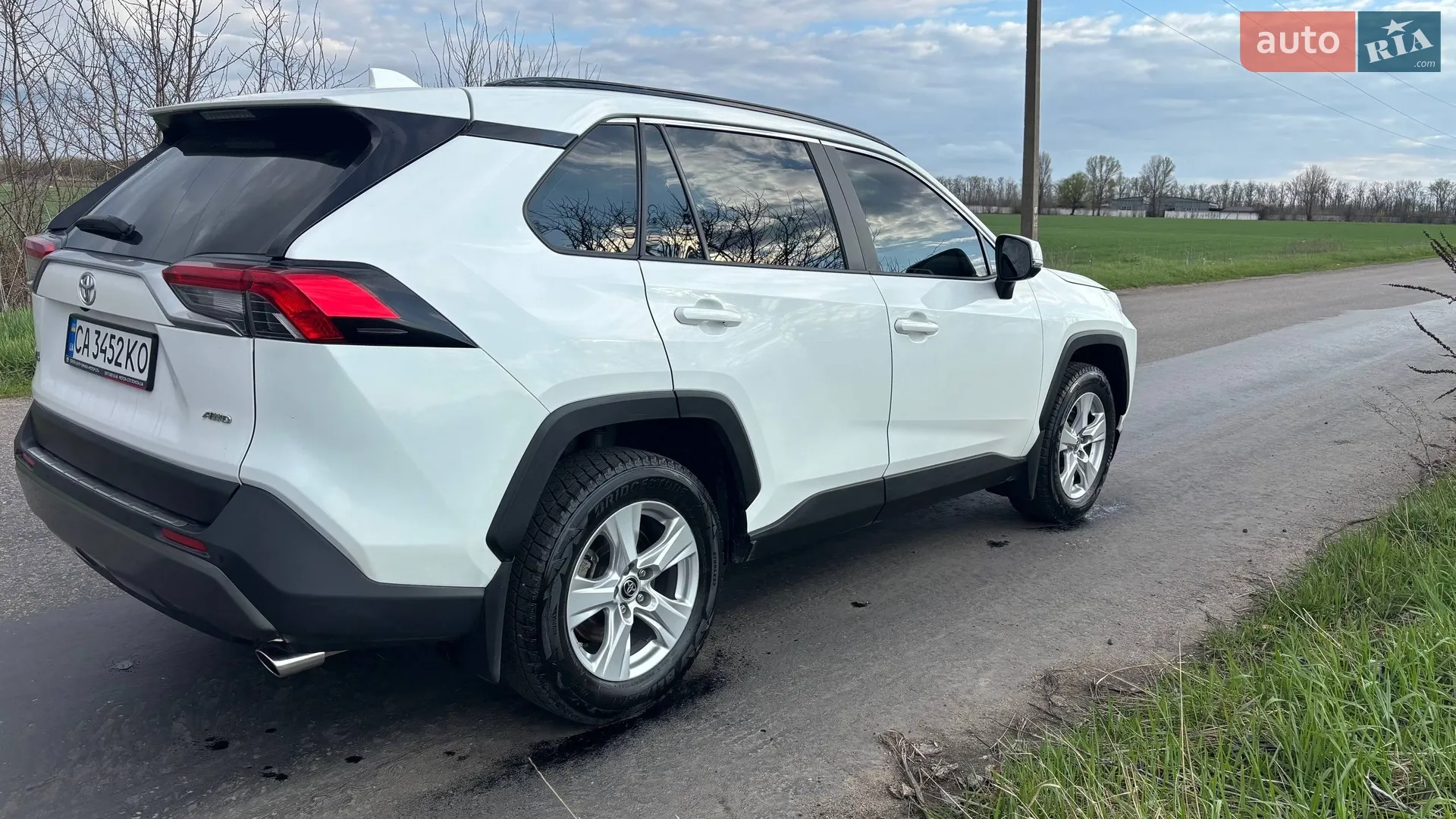 2019 Toyota RAV 4 - мініатюра 9