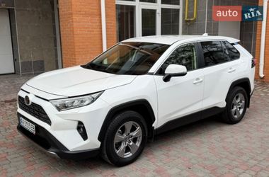 Внедорожник / Кроссовер Toyota RAV4 2022 в Киеве