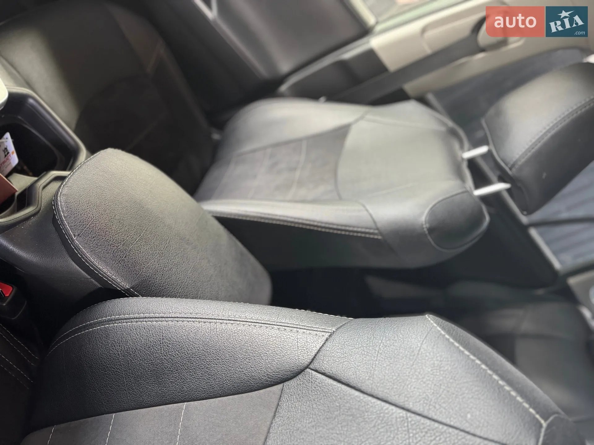 2021 Toyota RAV 4 - мініатюра 14