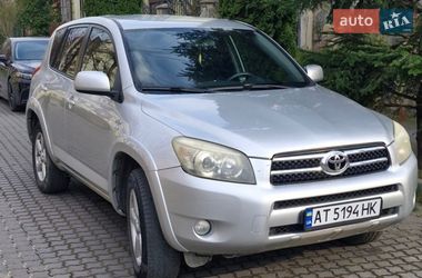 Внедорожник / Кроссовер Toyota RAV4 2007 в Ивано-Франковске