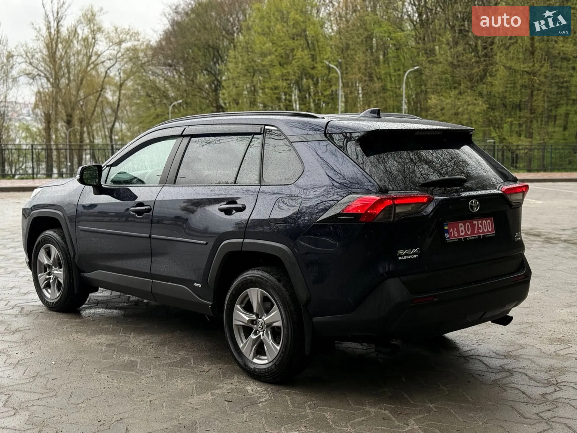 2024 Toyota RAV 4 - мініатюра 8