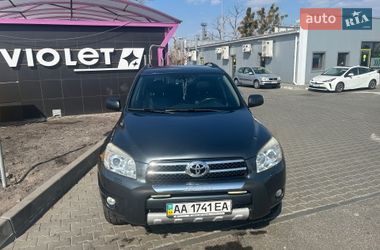 Внедорожник / Кроссовер Toyota RAV4 2007 в Киеве