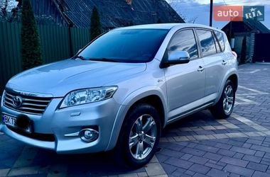 Внедорожник / Кроссовер Toyota RAV4 2012 в Томашгороде