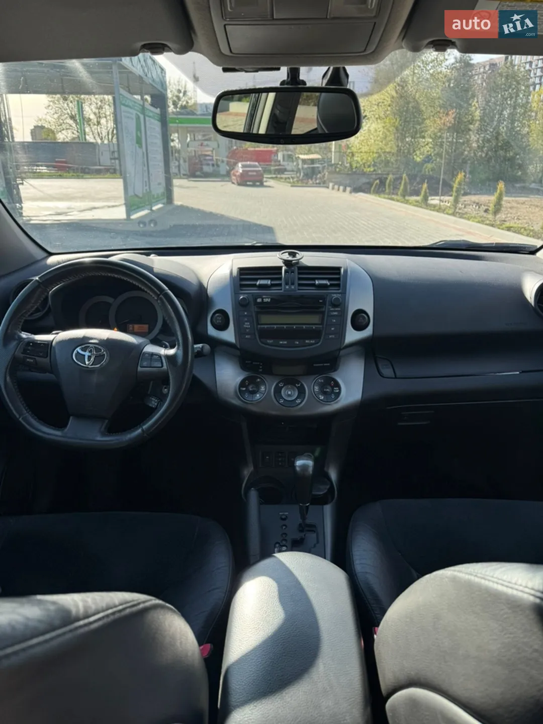 2011 Toyota RAV 4 - мініатюра 7
