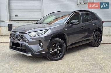 Позашляховик / Кросовер Toyota RAV4 2019 в Києві