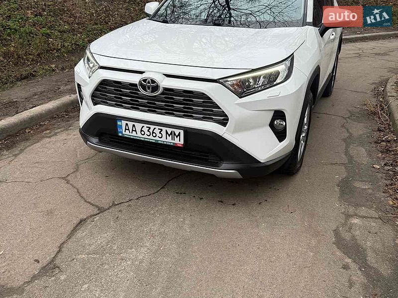 Toyota RAV4 2019