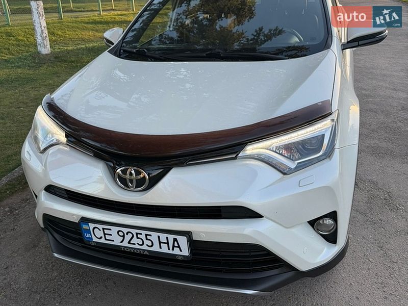 Toyota RAV4 2017