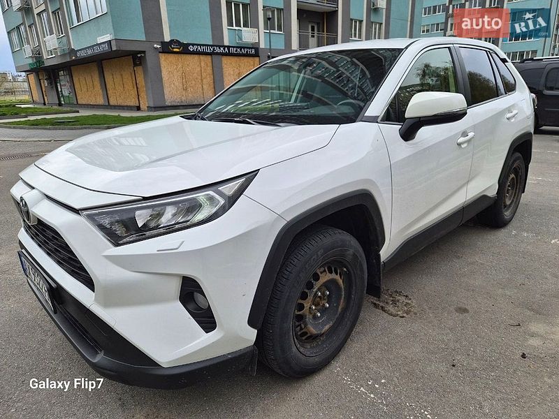 Toyota RAV4 2019