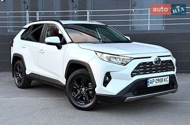 Внедорожник / Кроссовер Toyota RAV4 2023 в Киеве