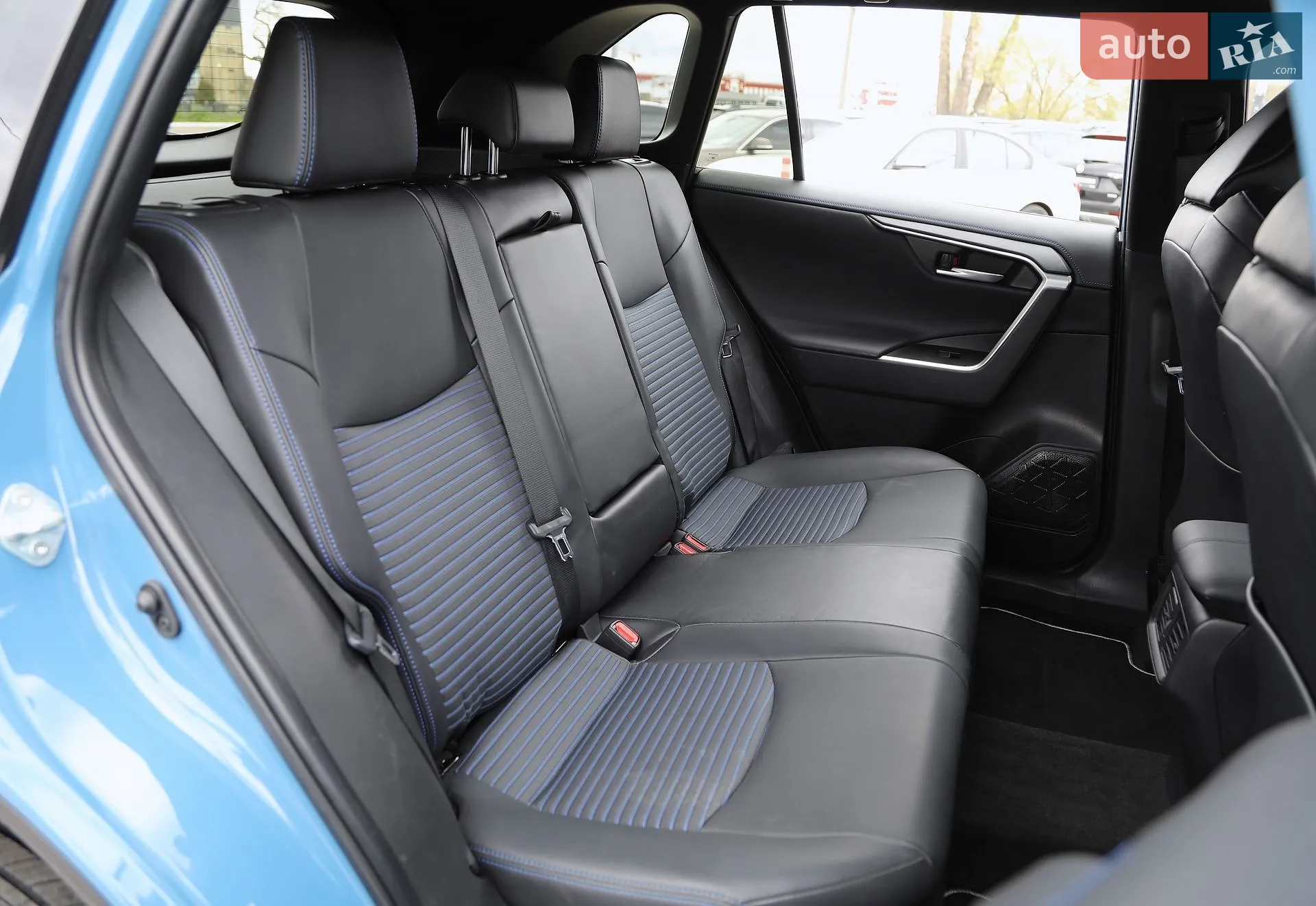 2023 Toyota RAV 4 - мініатюра 9