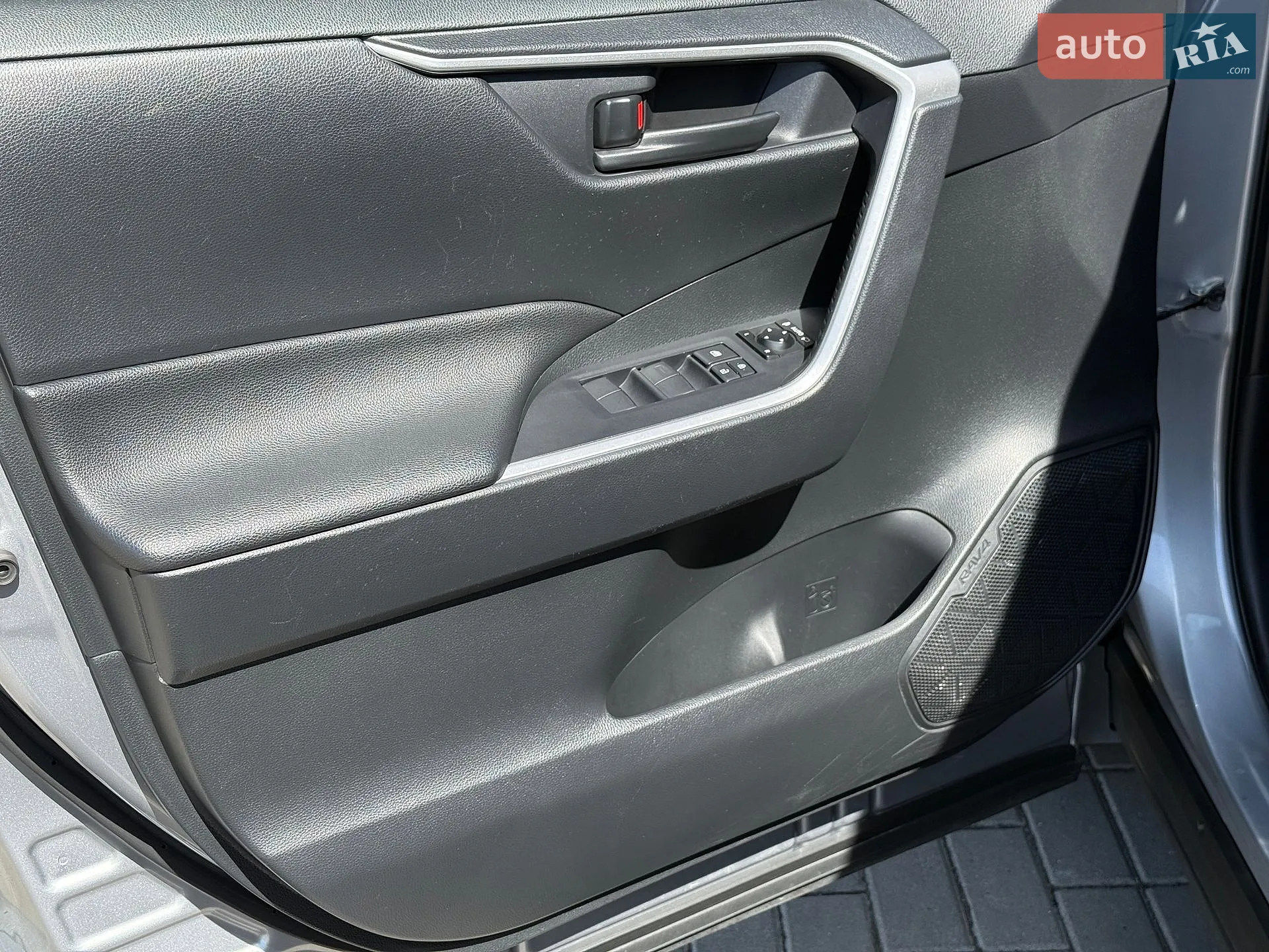 2019 Toyota RAV 4 - мініатюра 23