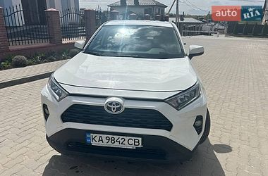 Внедорожник / Кроссовер Toyota RAV4 2021 в Хмельницком