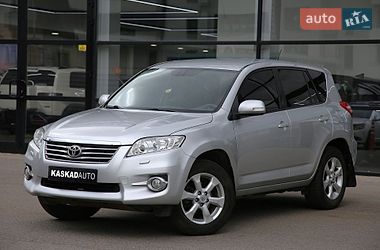 Внедорожник / Кроссовер Toyota RAV4 2010 в Харькове