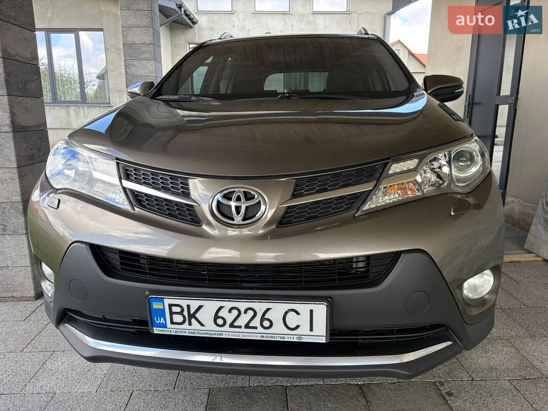 2015 Toyota RAV 4 - мініатюра 2