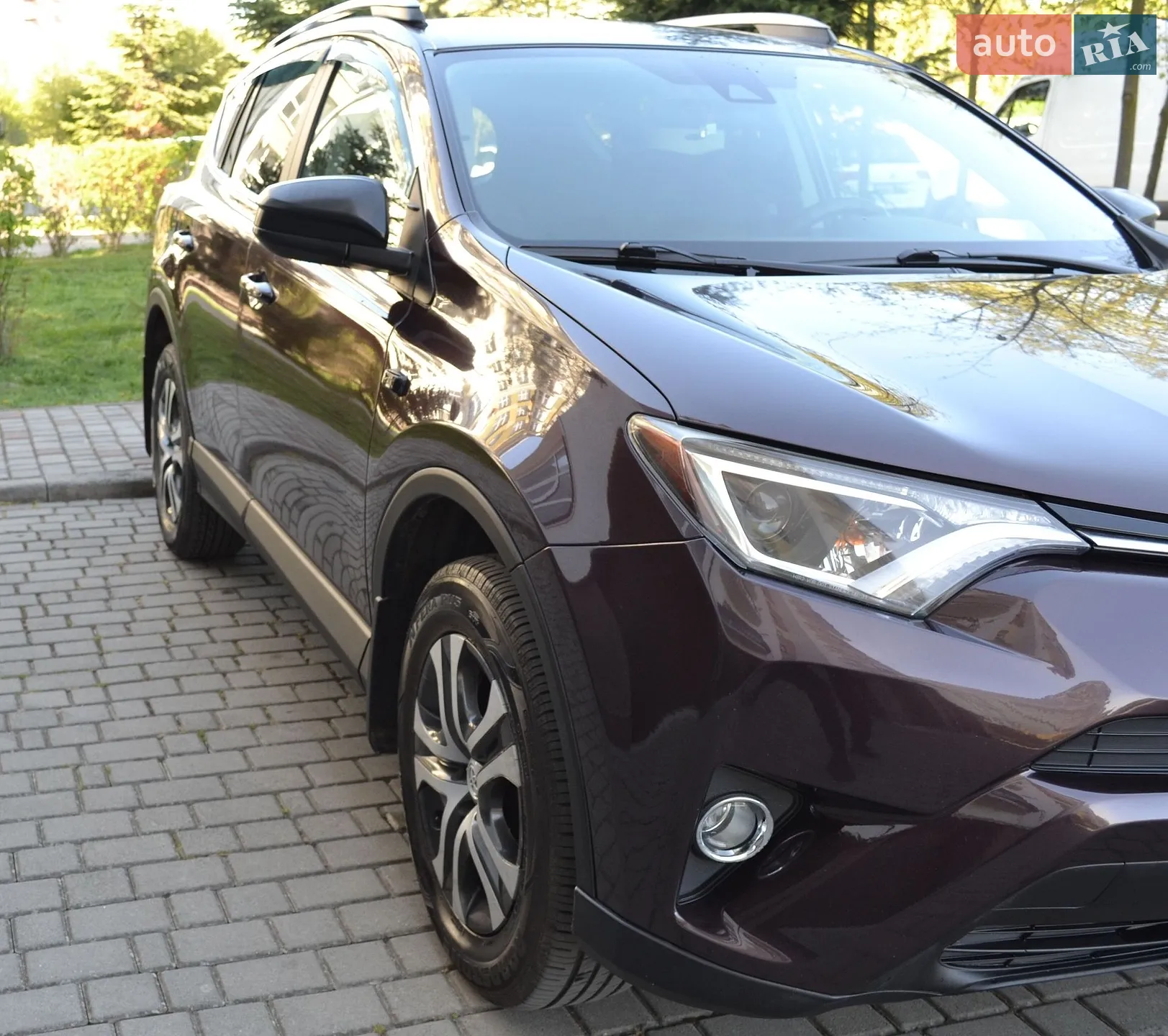 2017 Toyota RAV 4 - мініатюра 6
