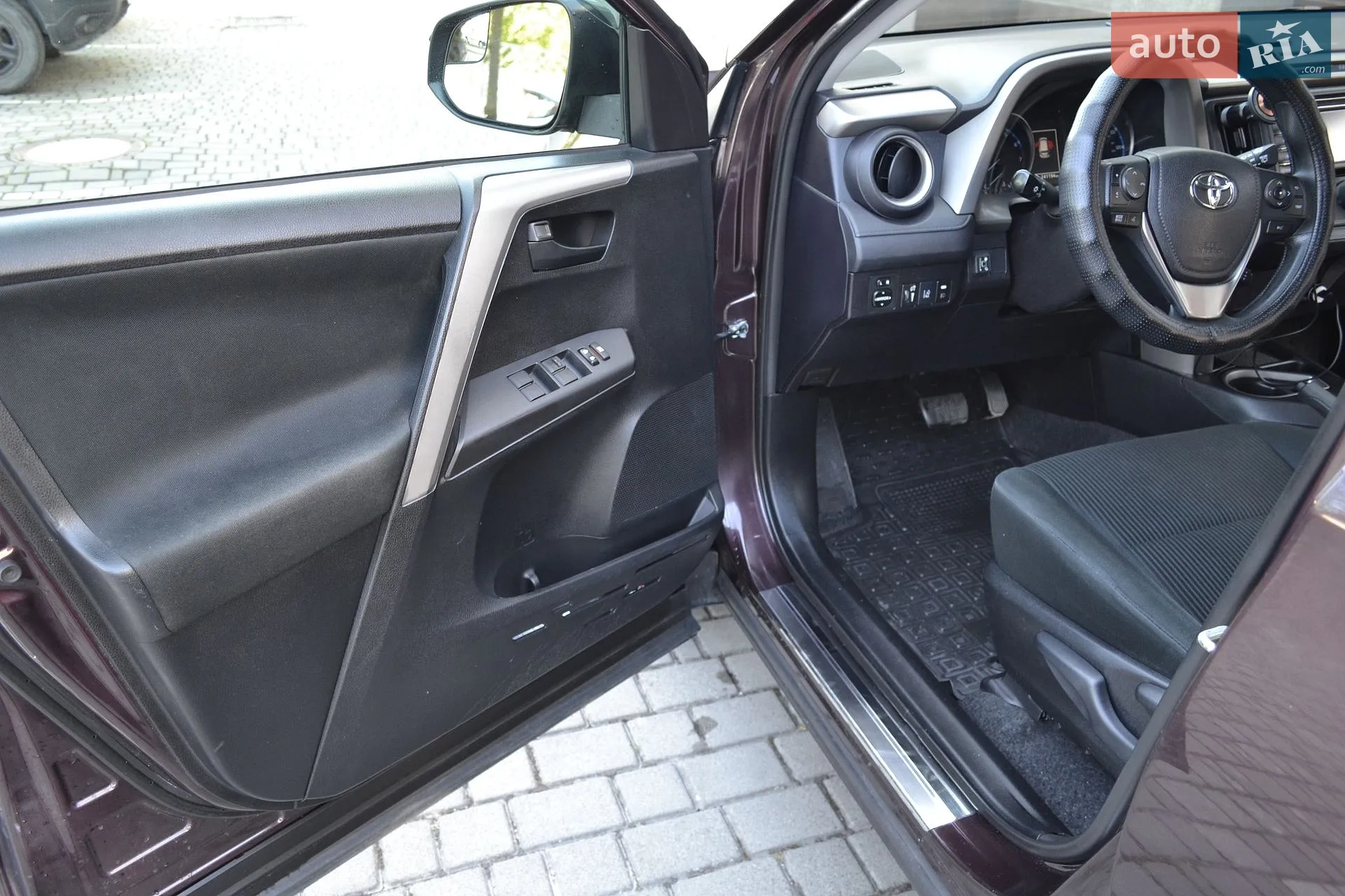 2017 Toyota RAV 4 - мініатюра 17