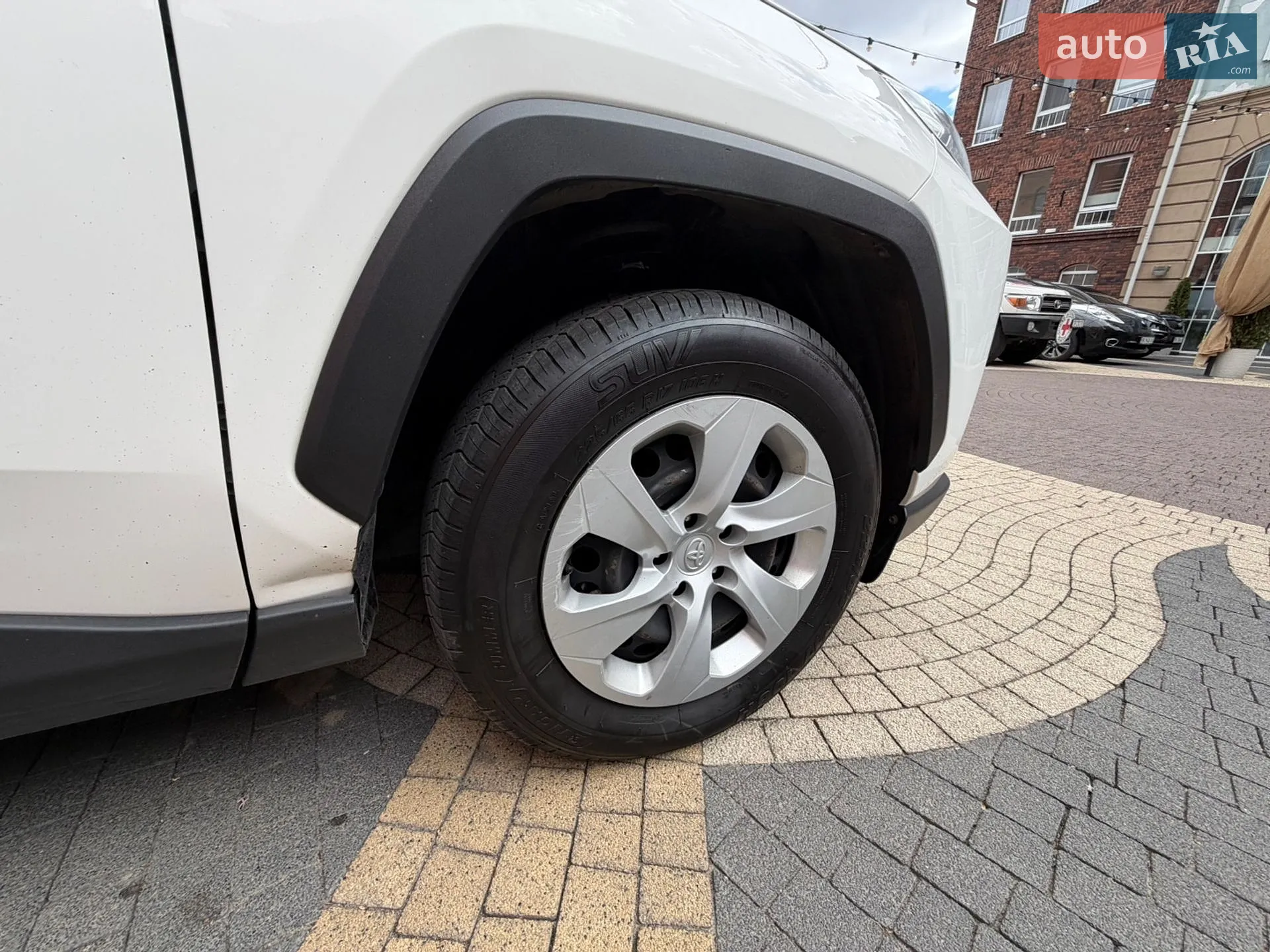 2021 Toyota RAV 4 - мініатюра 29