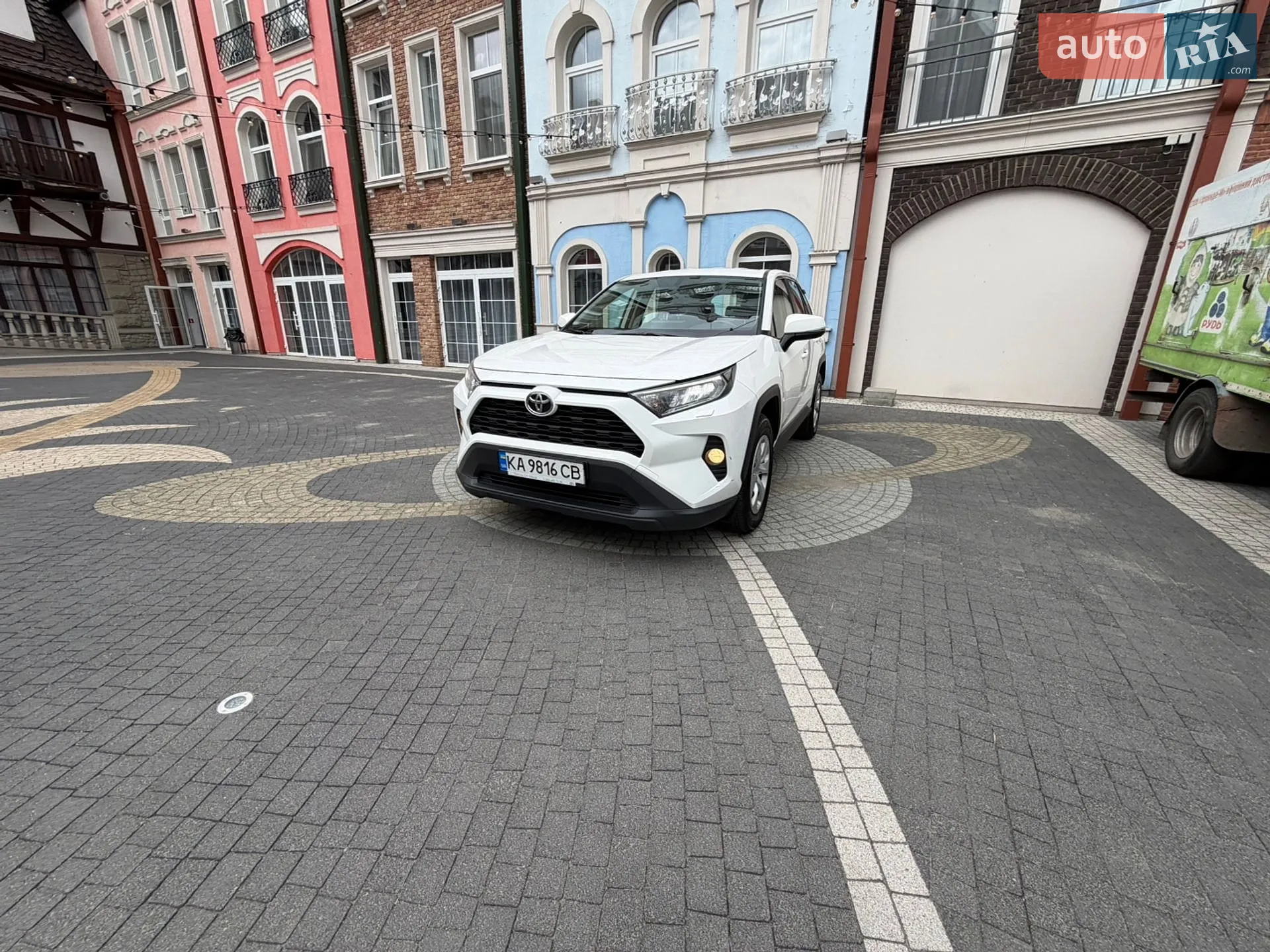 2021 Toyota RAV 4 - мініатюра 10