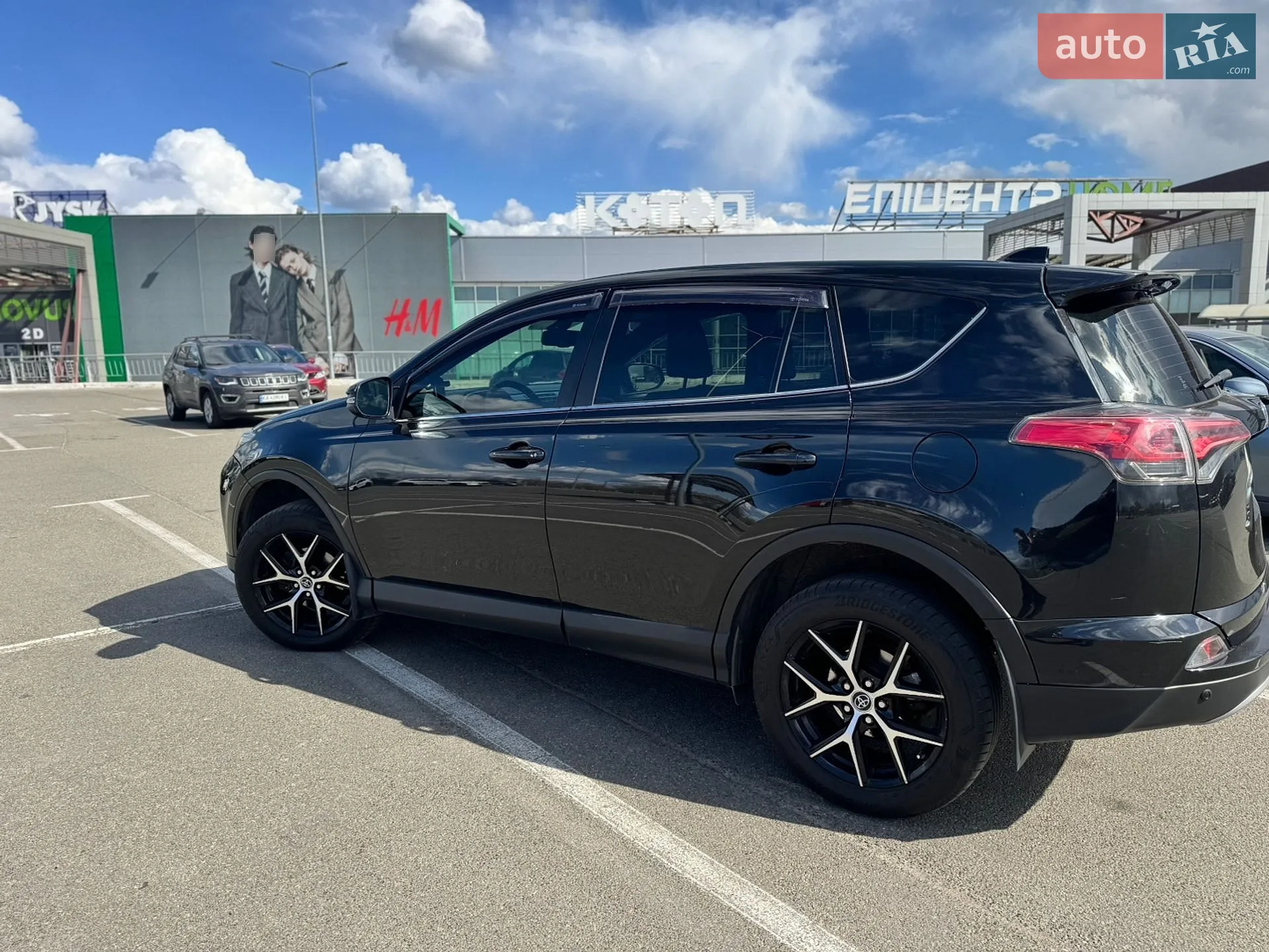 2017 Toyota RAV 4 - мініатюра 8