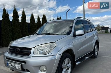 Внедорожник / Кроссовер Toyota RAV4 2004 в Каменец-Подольском