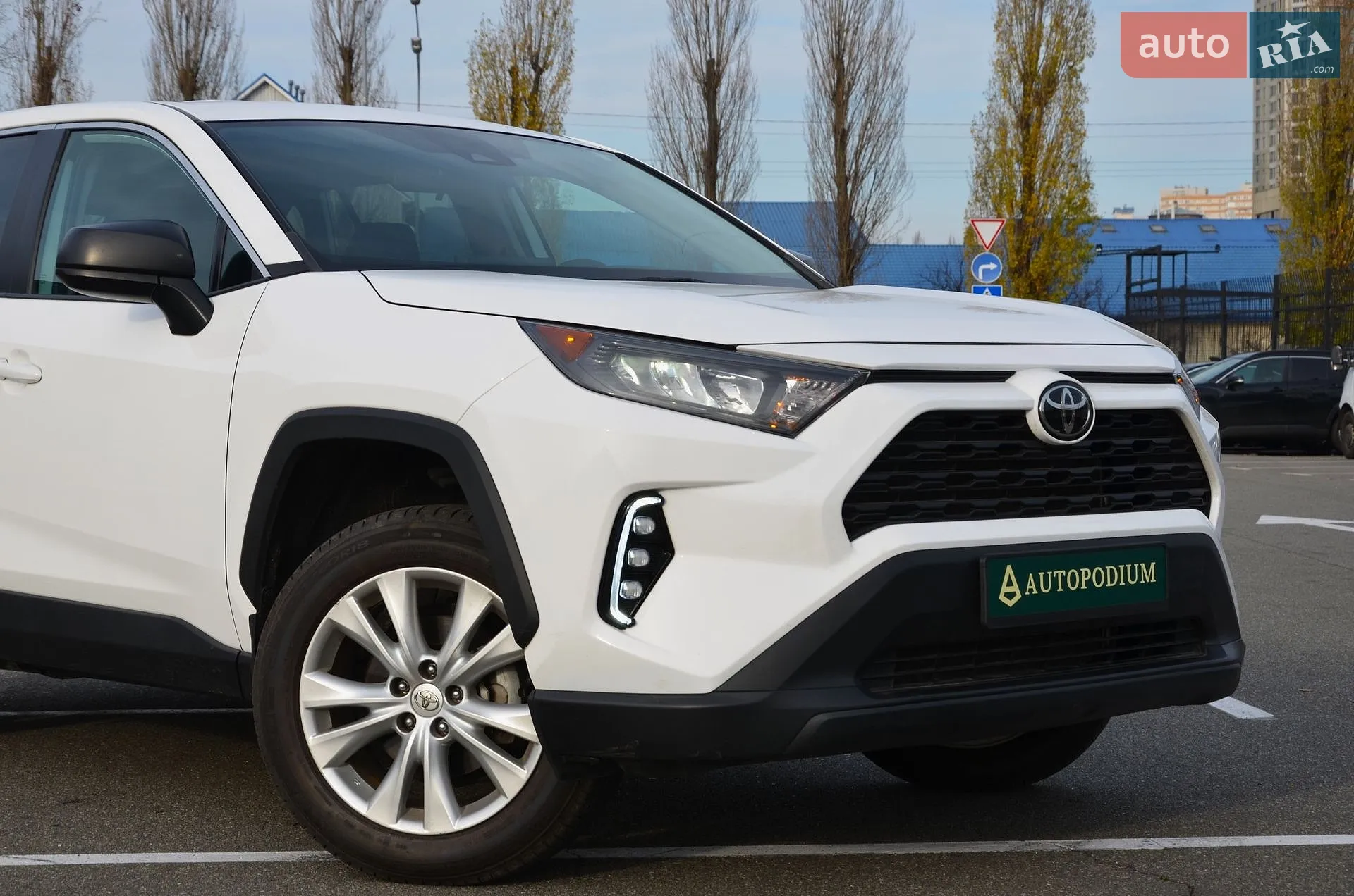 2022 Toyota RAV 4 - мініатюра 12