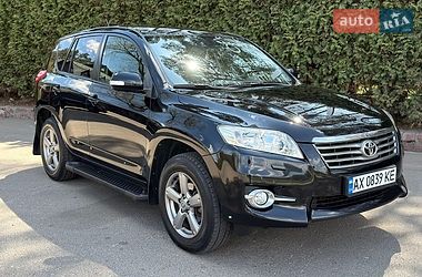 Позашляховик / Кросовер Toyota RAV4 2012 в Києві