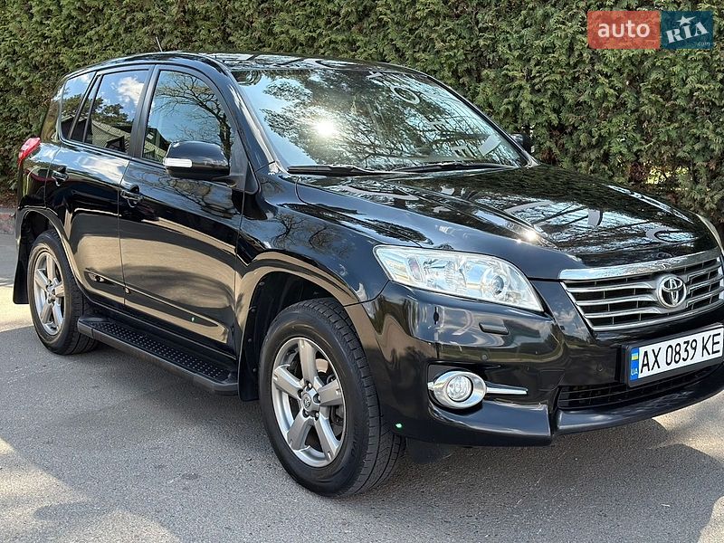 Toyota RAV4 2012