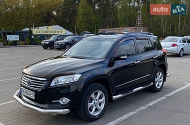 Внедорожник / Кроссовер Toyota RAV4 2010 в Чернигове