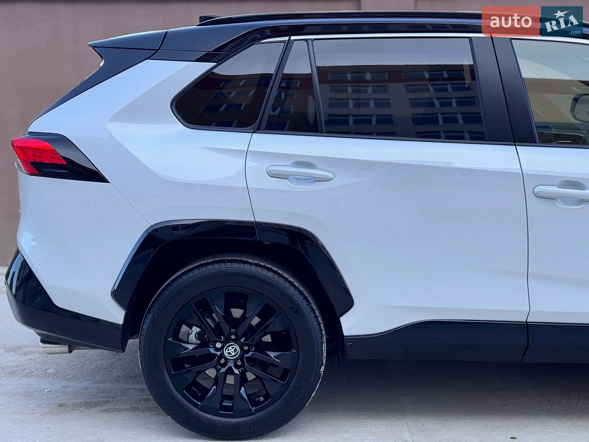 2025 Toyota RAV 4 - мініатюра 17