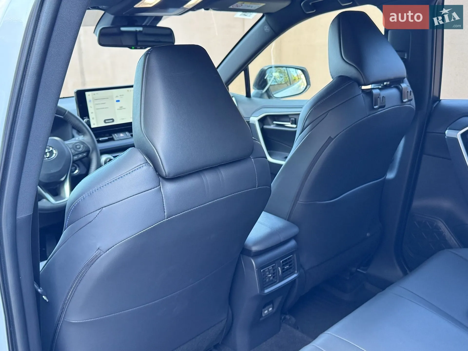 2025 Toyota RAV 4 - мініатюра 49