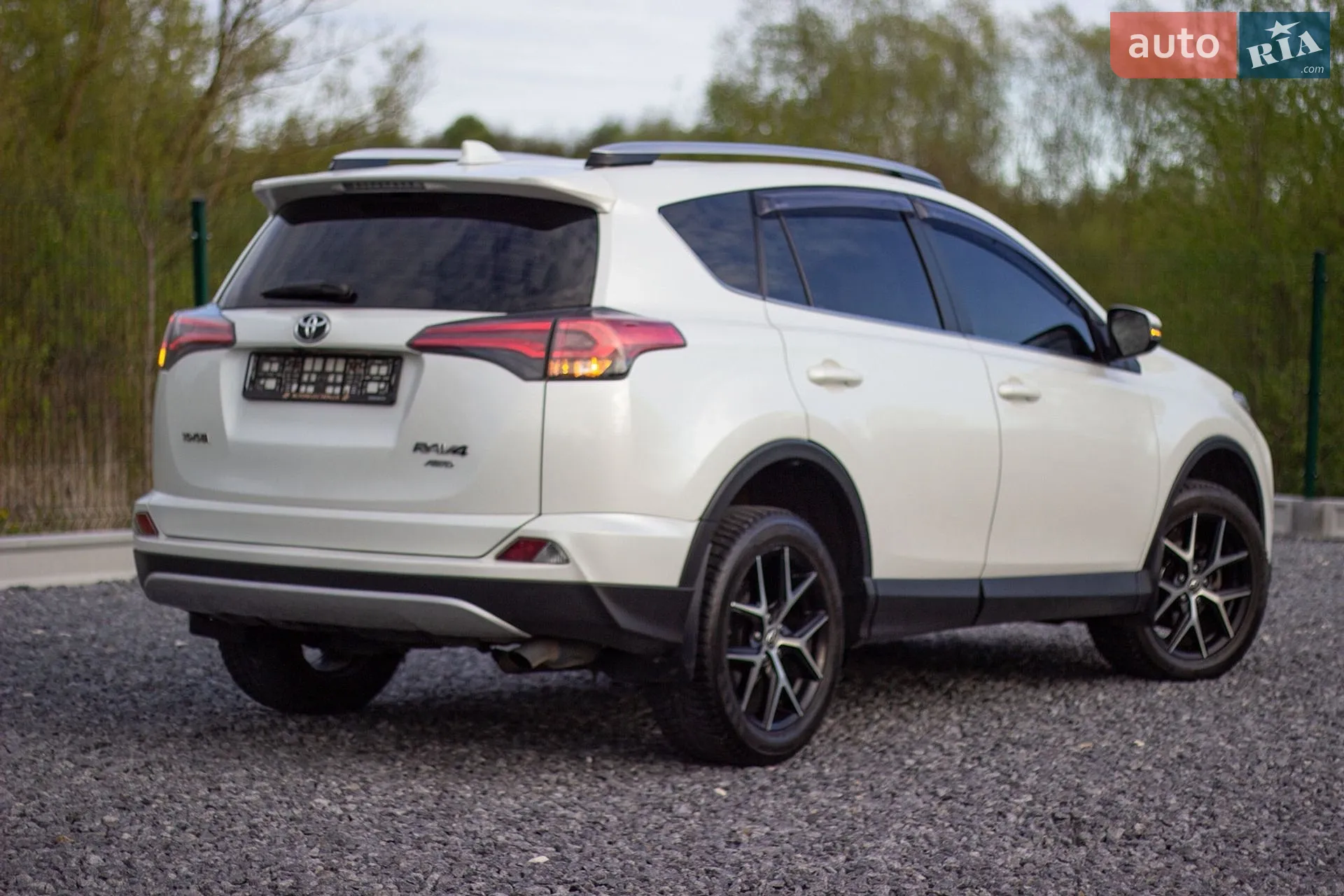 2017 Toyota RAV 4 - мініатюра 22