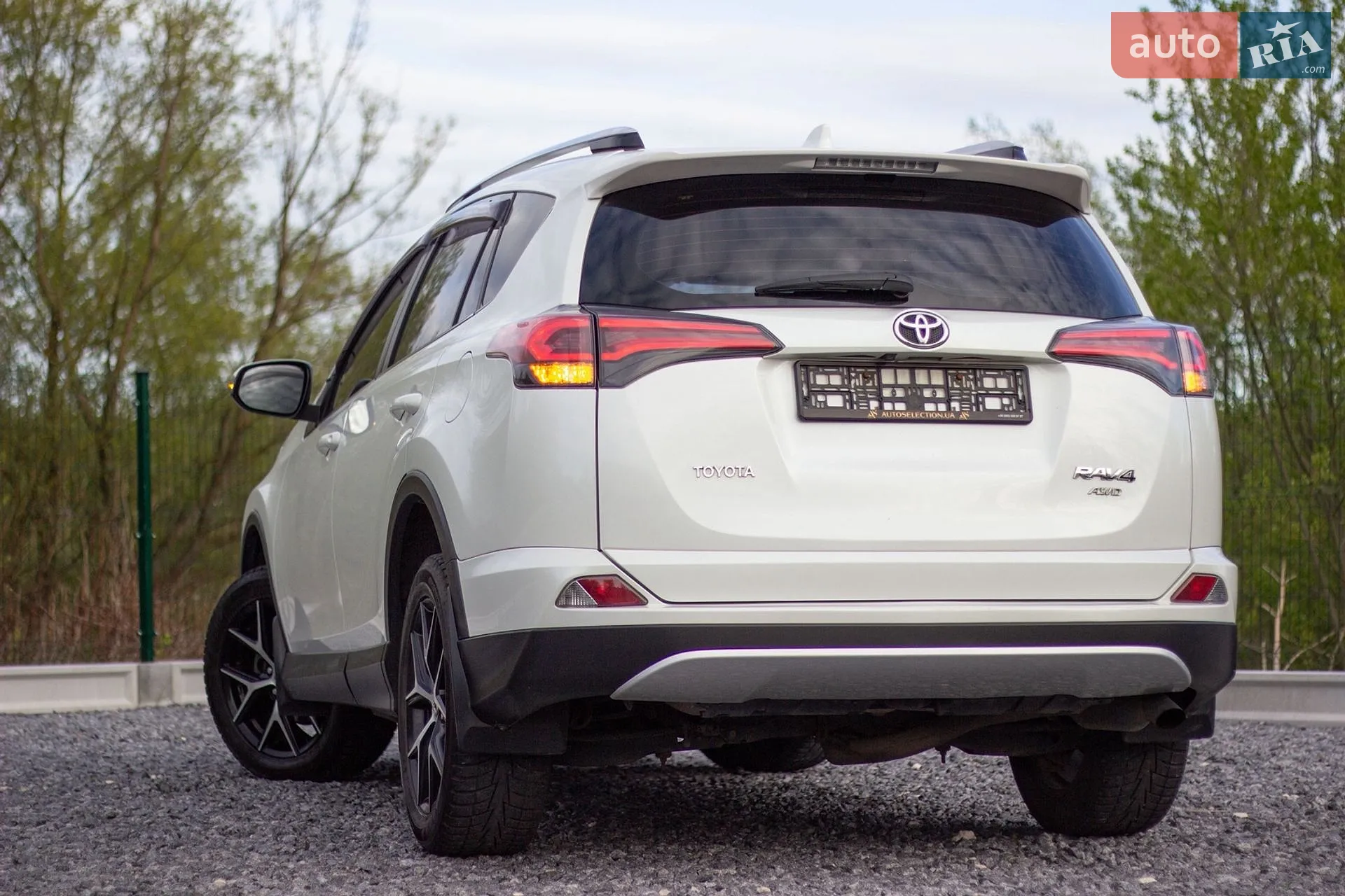 2017 Toyota RAV 4 - мініатюра 26