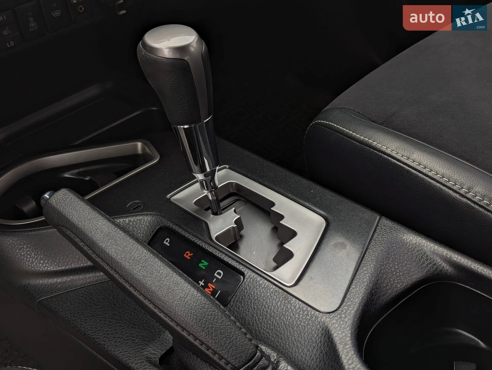 2017 Toyota RAV 4 - мініатюра 43