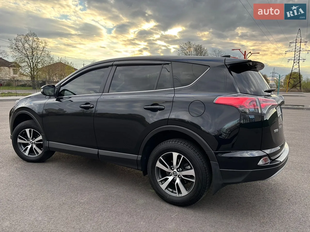 2017 Toyota RAV 4 - мініатюра 25