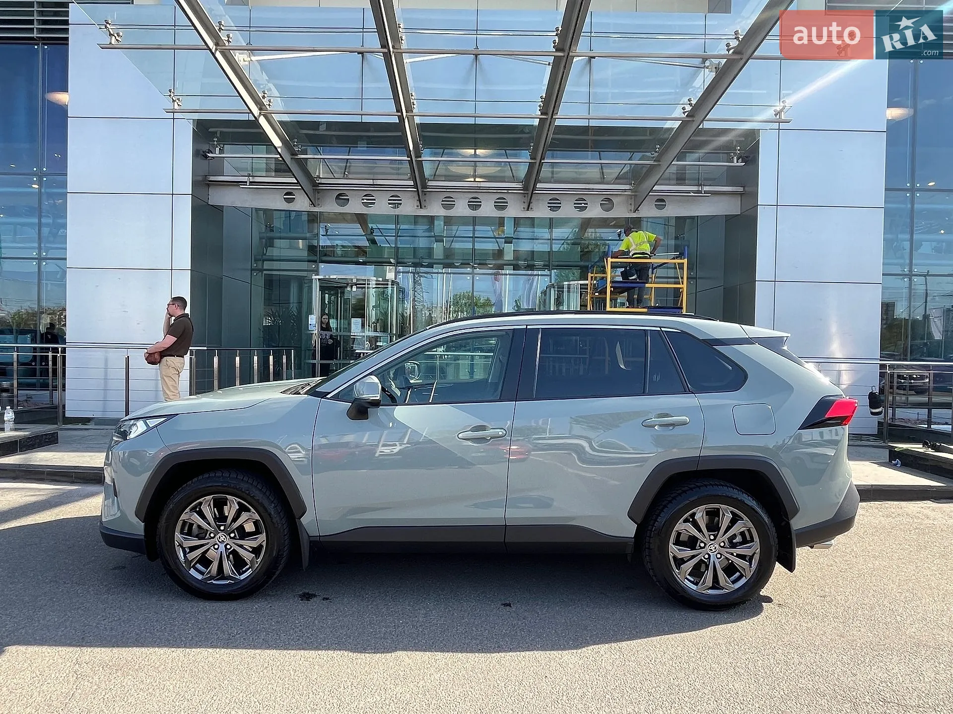 2023 Toyota RAV 4 - мініатюра 8
