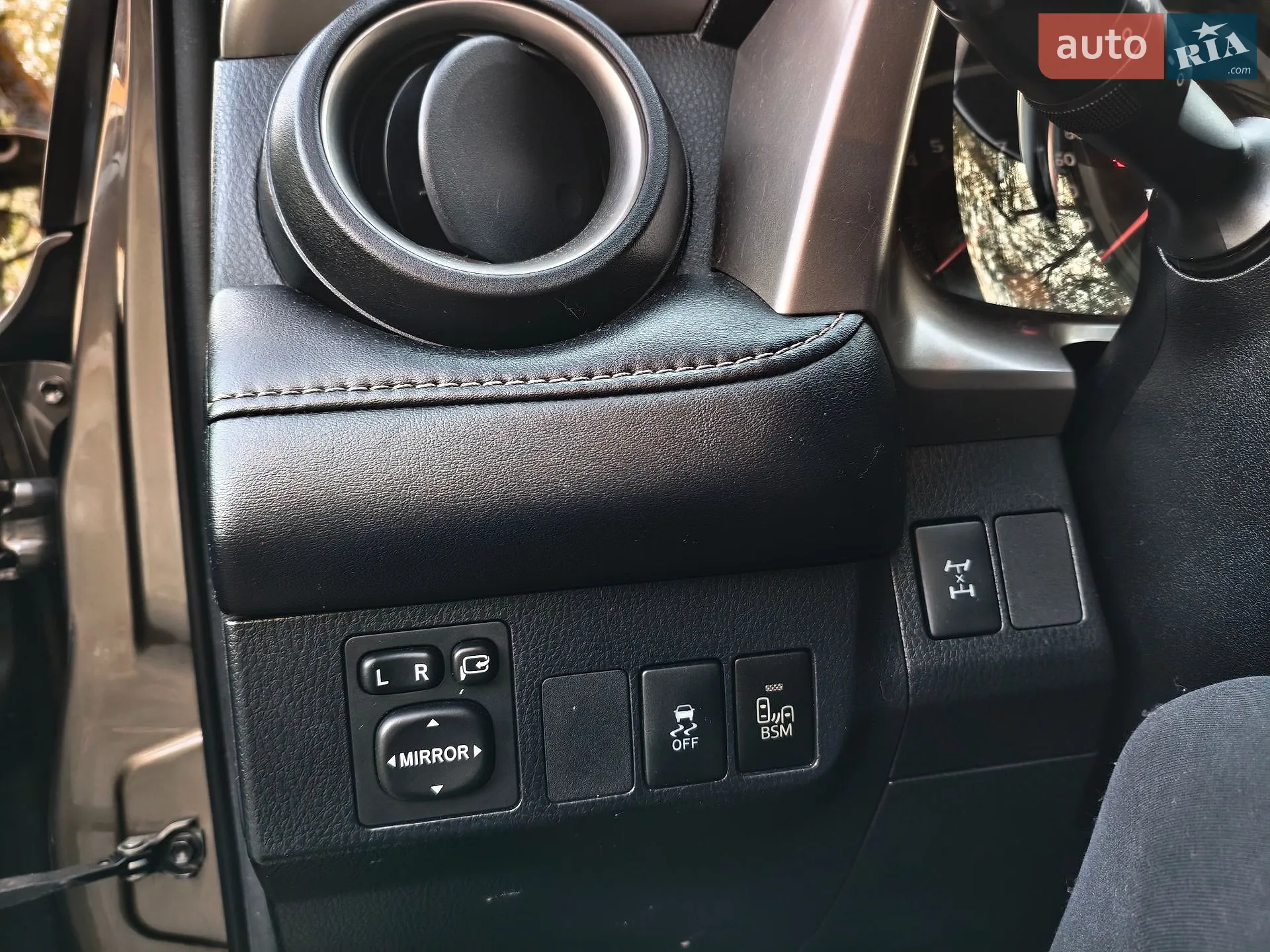 2013 Toyota RAV 4 - мініатюра 15