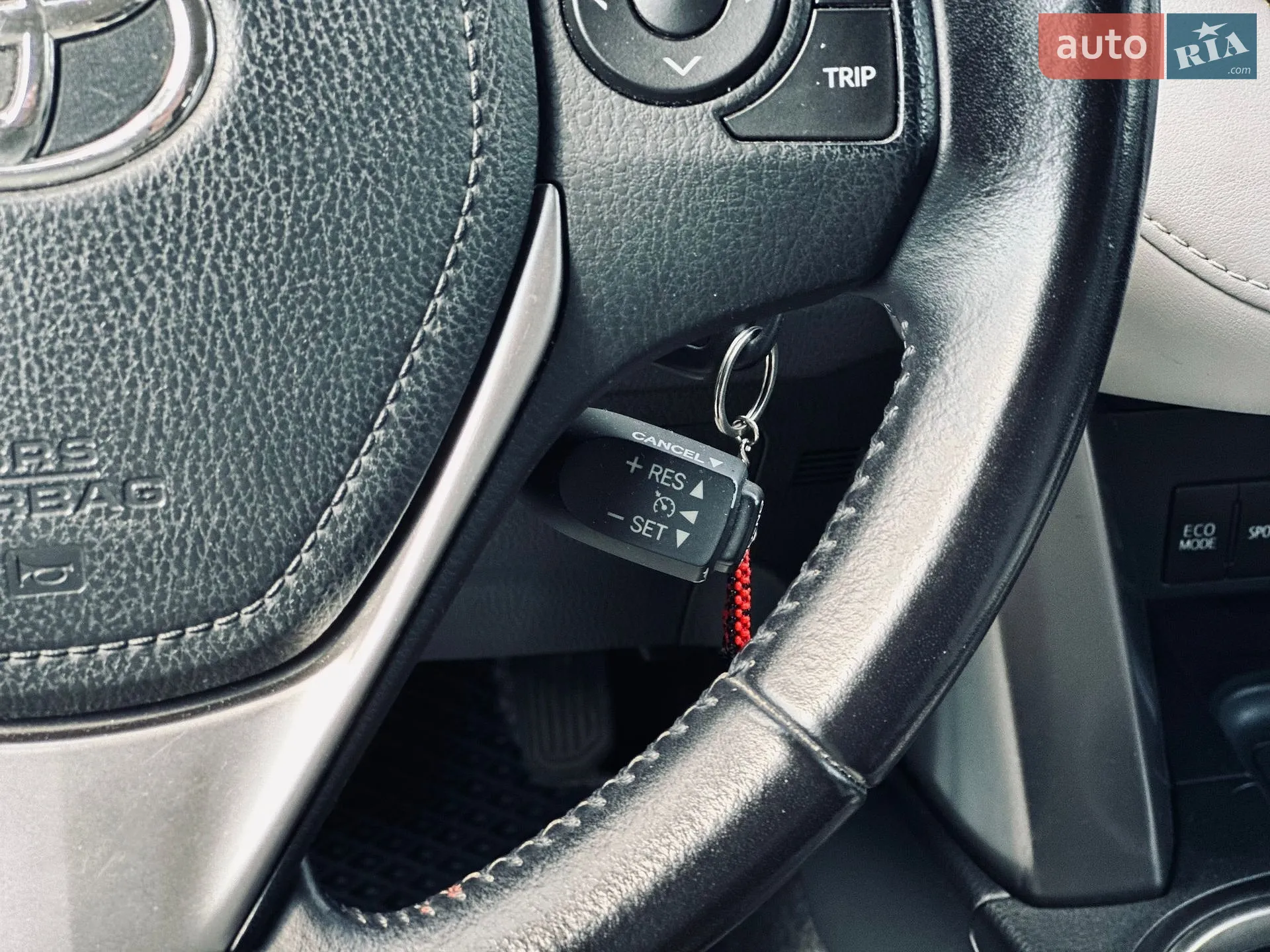 2016 Toyota RAV 4 - мініатюра 38