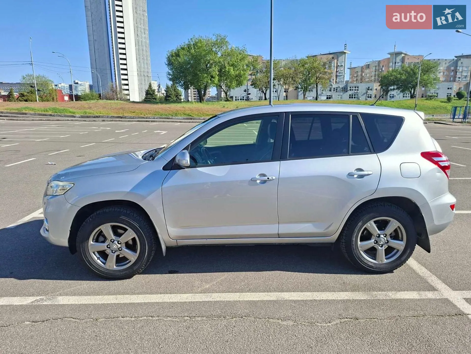 2012 Toyota RAV 4 - мініатюра 5