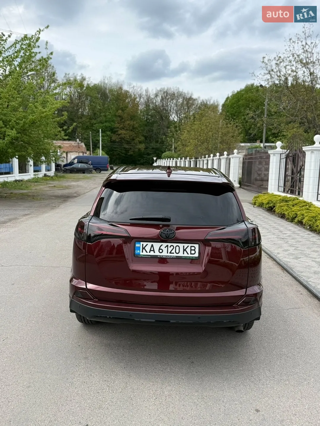 2017 Toyota RAV 4 - мініатюра 3