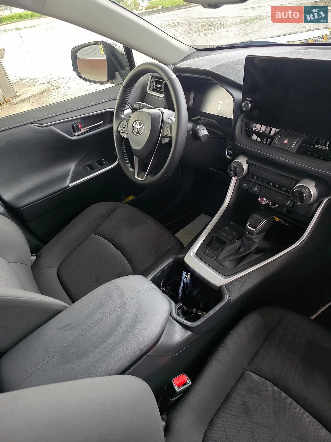2025 Toyota RAV 4 - мініатюра 13