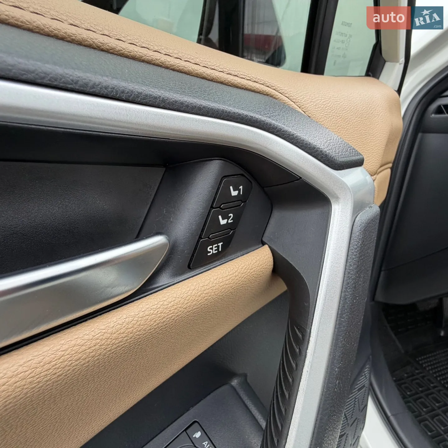2022 Toyota RAV 4 - мініатюра 56